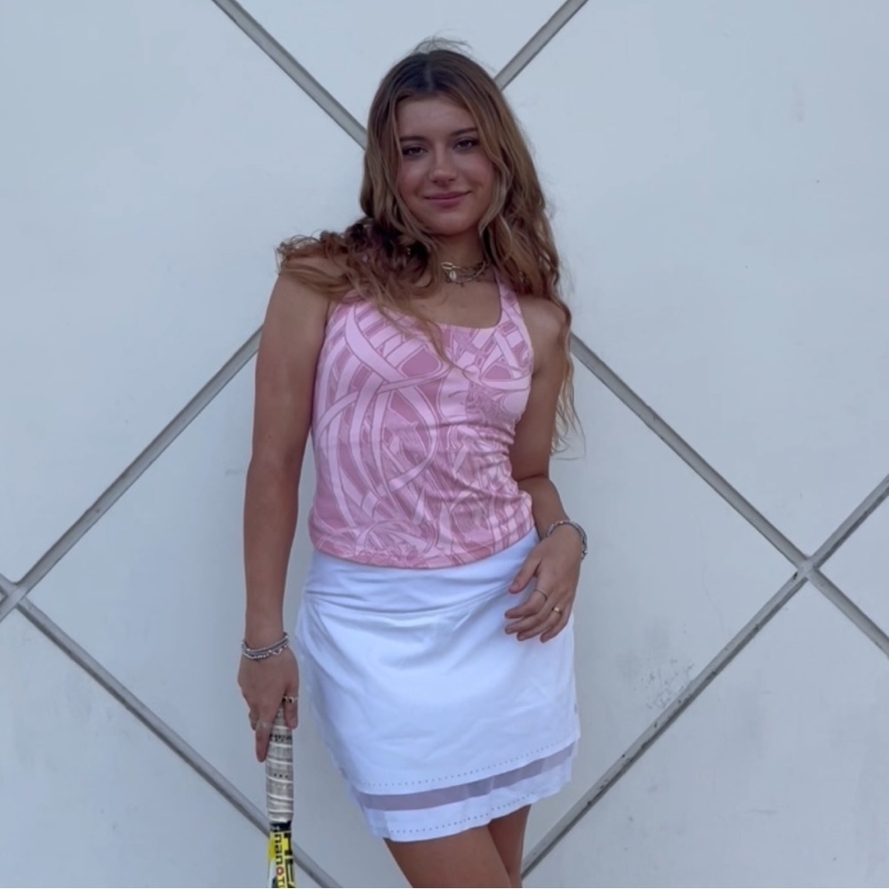 ATHLETA white mini skirt